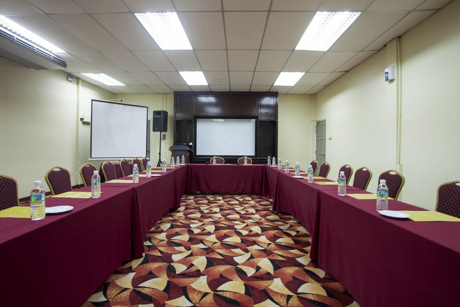 Hotel Seri Malaysia Ipoh Buitenkant foto