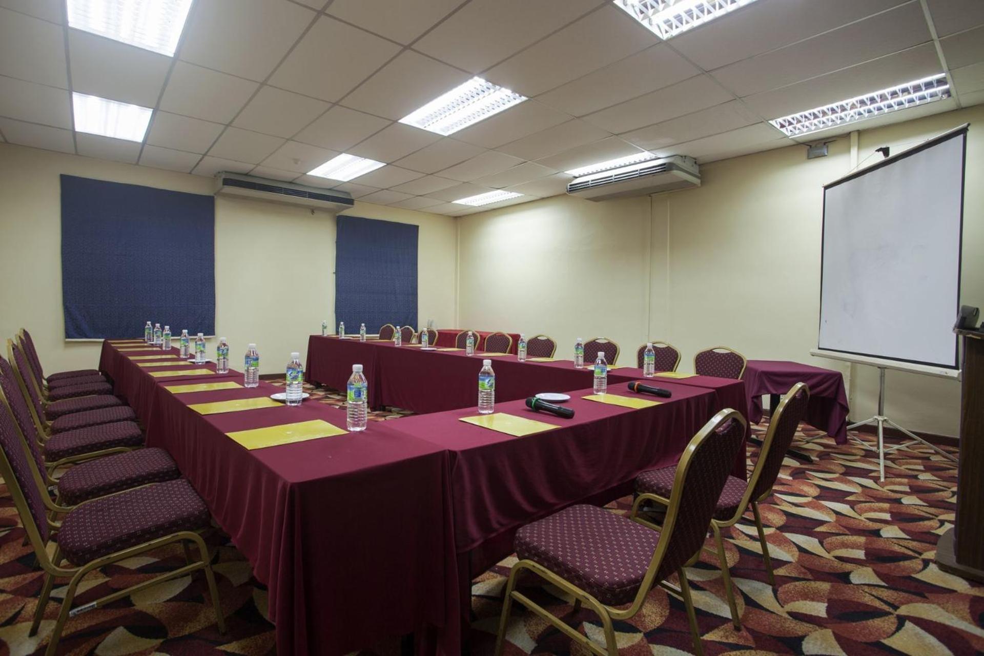 Hotel Seri Malaysia Ipoh Buitenkant foto